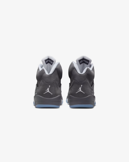 Air Jordan 5 Retro 'Light Graphite and Wolf Grey' Sneakers