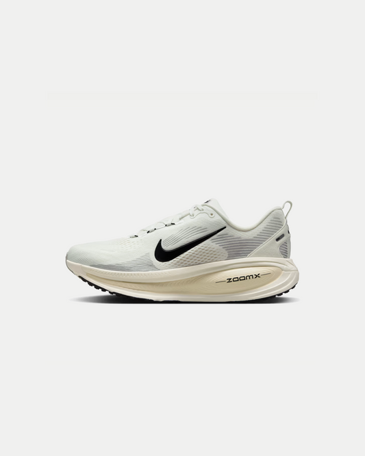 Nike Vomero 18 'Summit White/Coconut Milk/Coconut Milk/Black' Sneakers