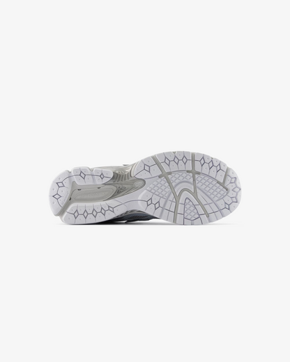 New Balance 1960R Fantomfit 'Metallic Silver' Sneakers