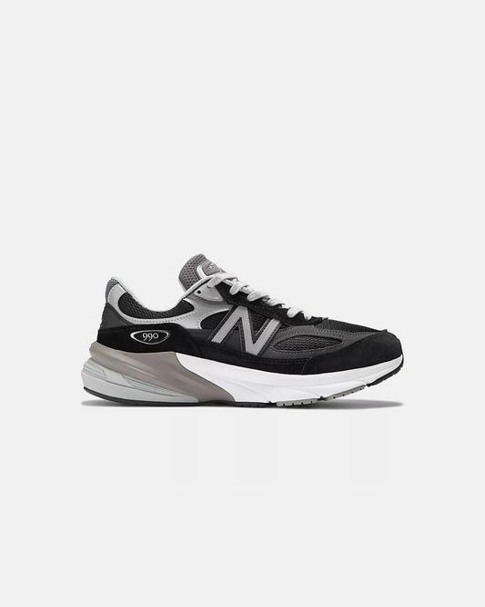 New Balance 990v6 'Black/White' Sneakers