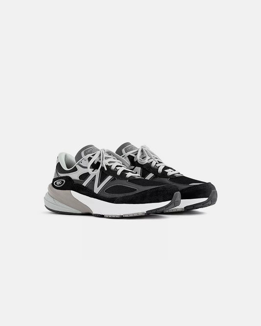 New Balance 990v6 'Black/White' Sneakers