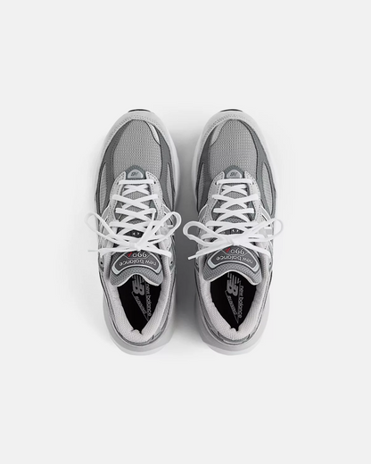 New Balance 990v6 'Grey/White' Sneakers
