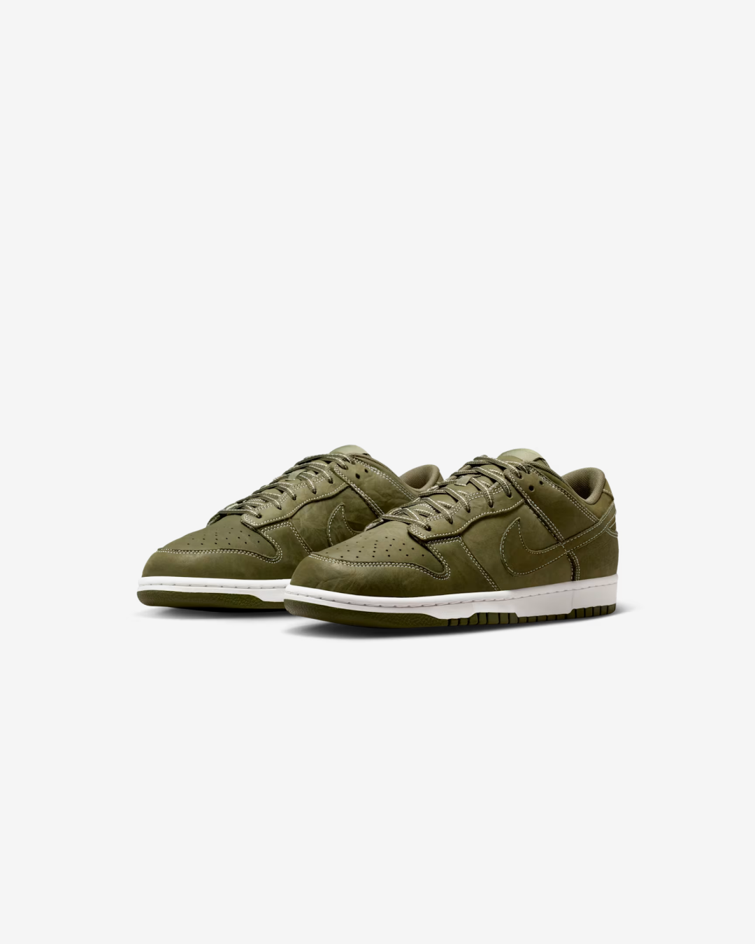 Nike SB Dunk Low 'Medium Olive Summit White’ Sneakers