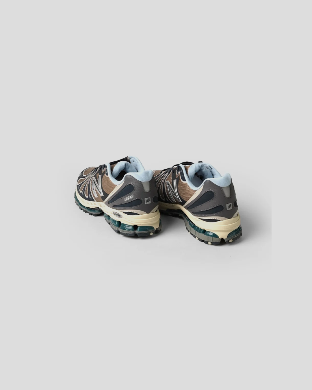 New Balance 1890 'Outerspace/Mushroom' Sneakers