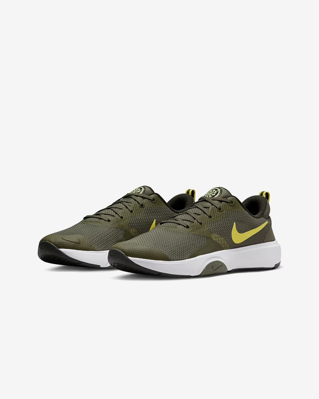 Nike Legend Essential 3 Next Nature Sneakers