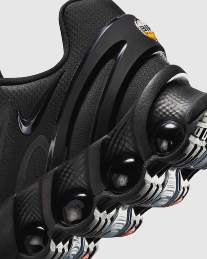Nike Air Max DN8 “Black Anthracite”