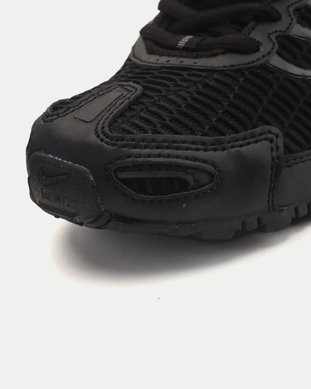 Nike Air Max Torch 4 Triple Black Sneakers